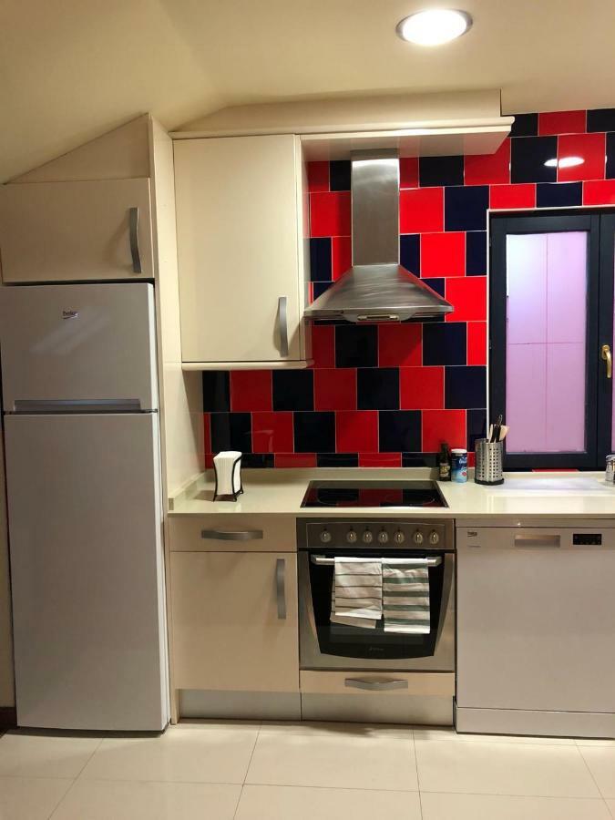 Apartament Apartamento En Galiana Avilés Zewnętrze zdjęcie